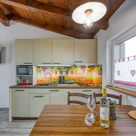 Tourist Farm Tonin - 3 - Happy Apartamento Šmarje