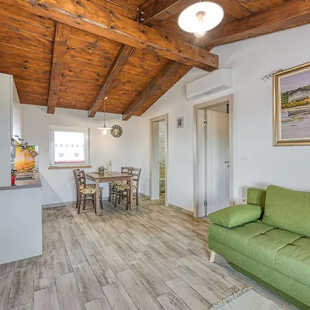 Apartman Tourist Farm Tonin - 3 - Happy Smarje (Koper)